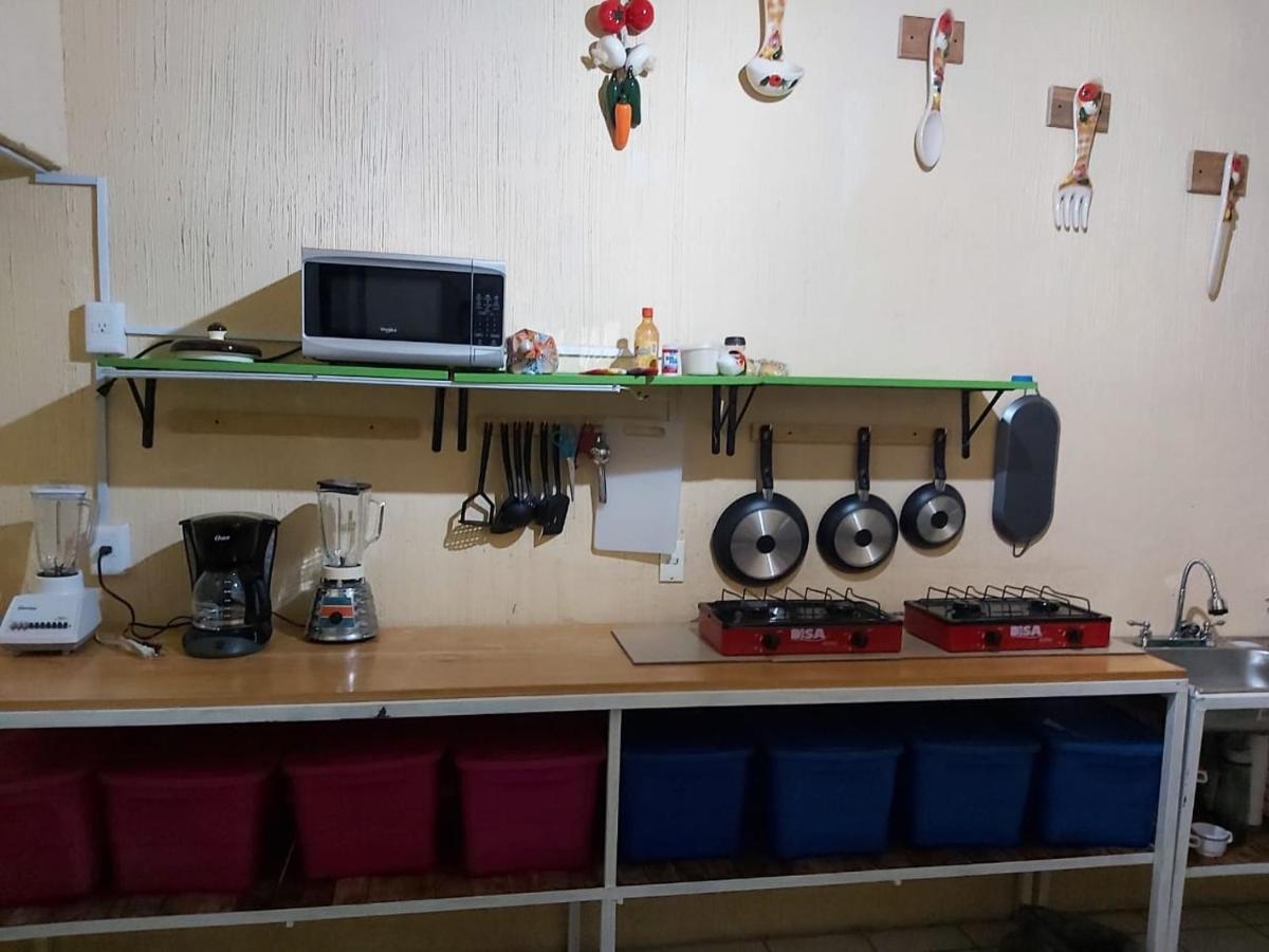 Hostal Guadalajara Kültér fotó