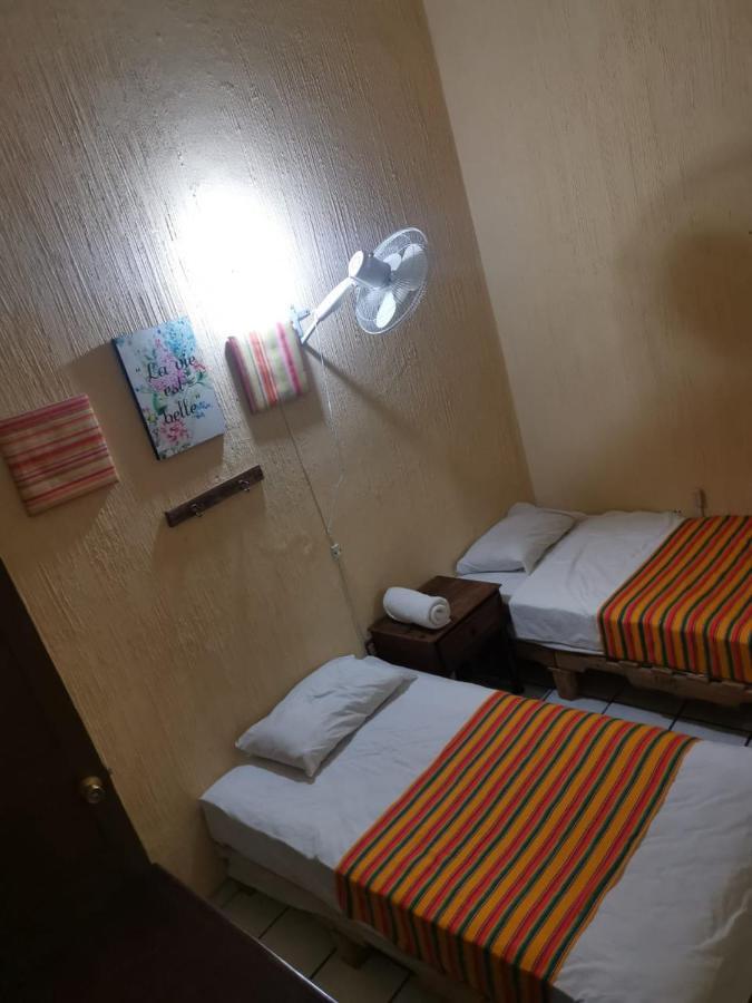 Hostal Guadalajara Kültér fotó