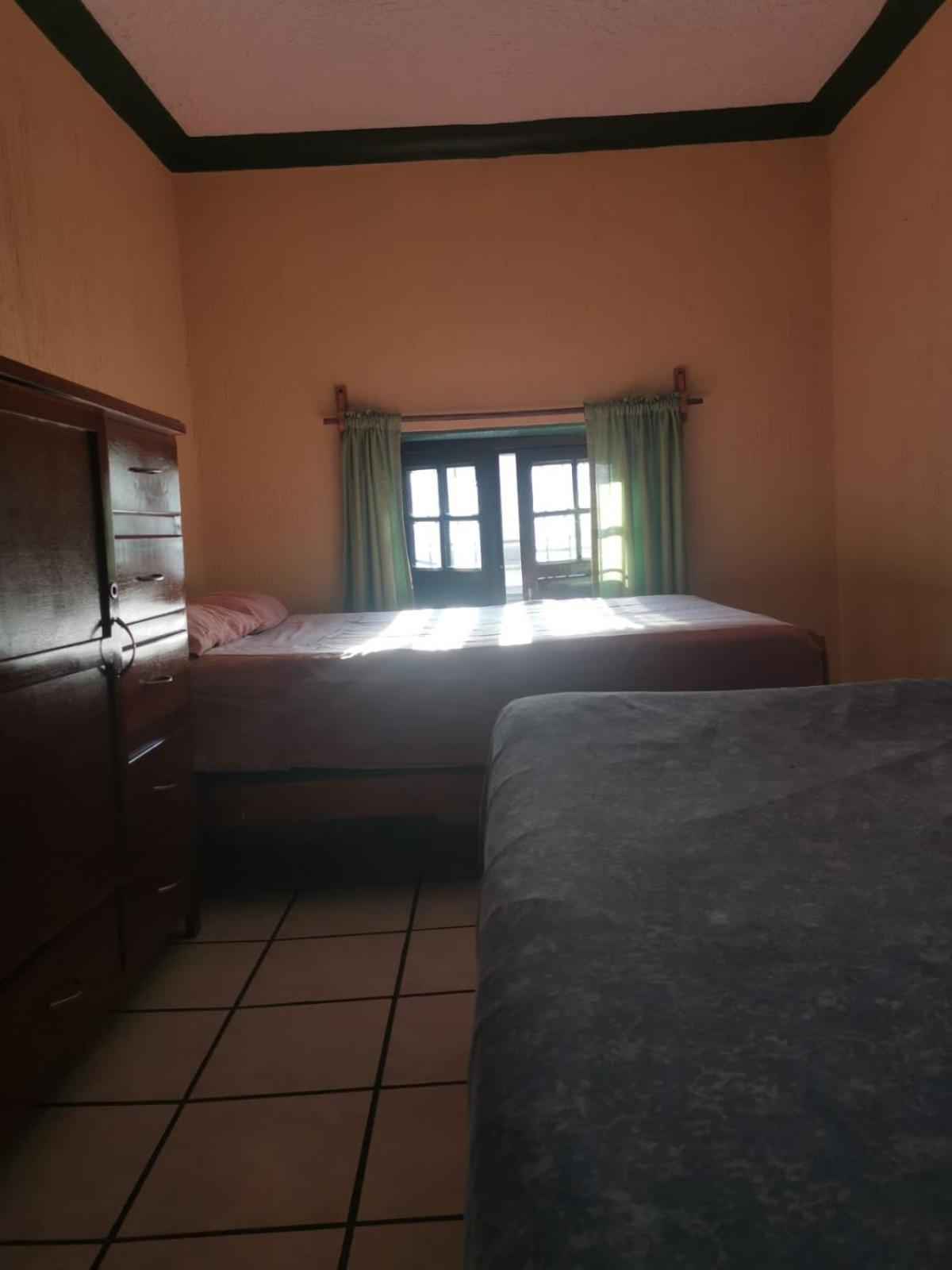 Hostal Guadalajara Kültér fotó