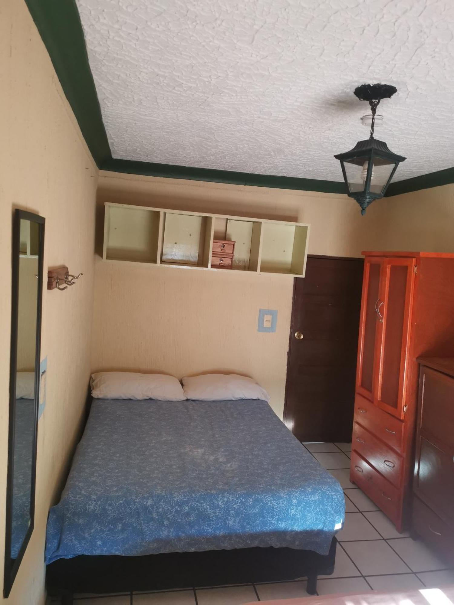 Hostal Guadalajara Kültér fotó